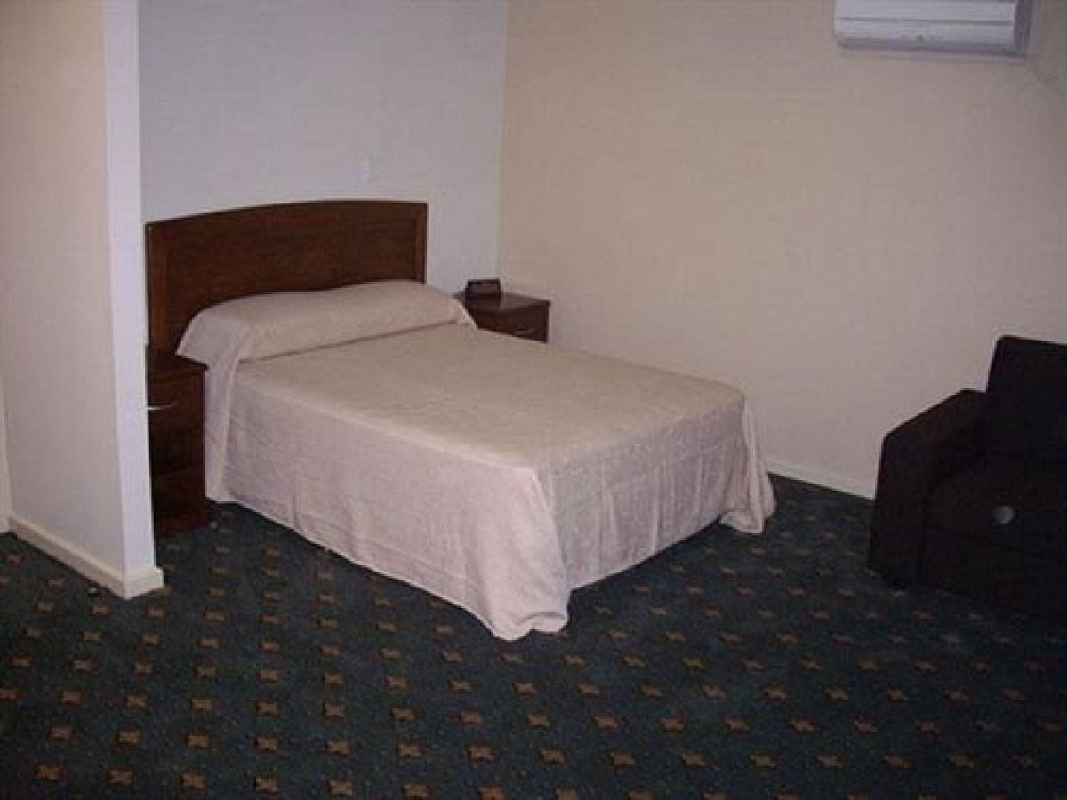 503 On Princes Drive Motel photo