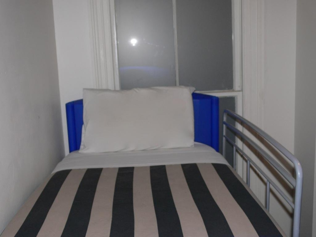 Adelaide Backpackers Inn photo