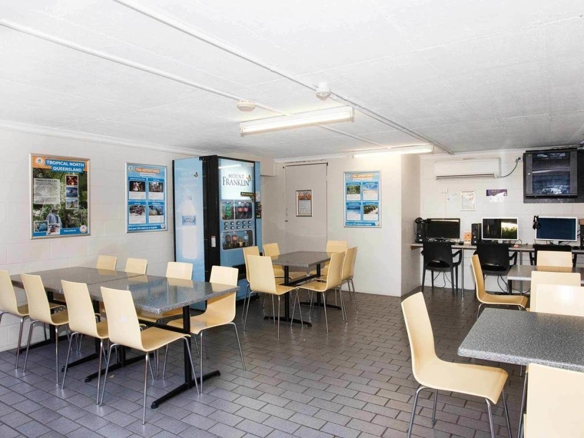Airlie Beach YHA photo
