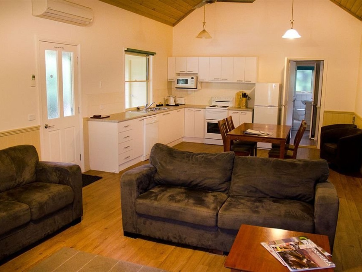 Alpine Valley Cottages photo