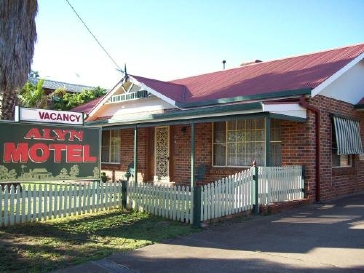 Alyn Motel photo