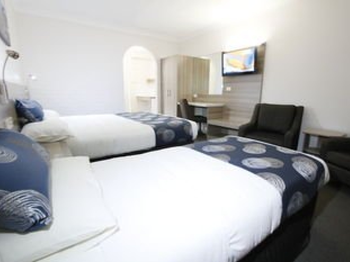 Aston Motel Yamba photo