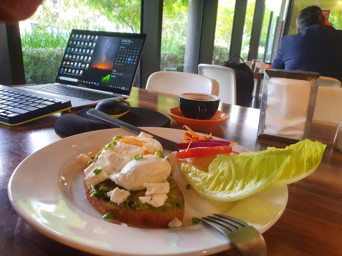 B2 Cafe photo