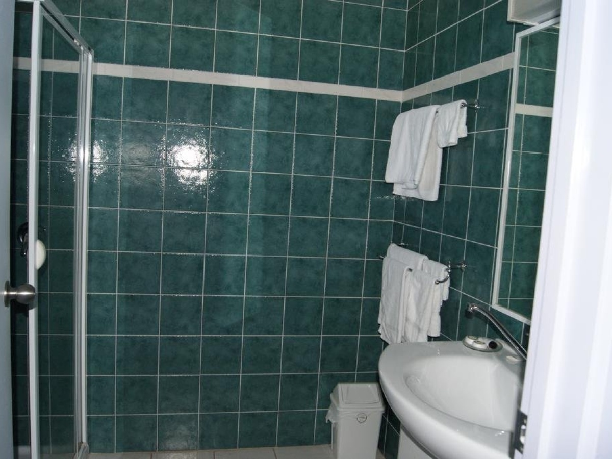 Bakery Park Motor Inn photo