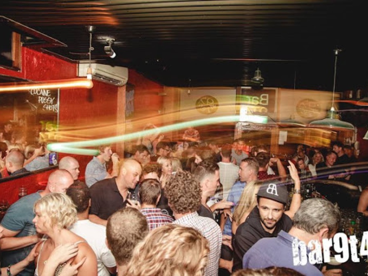 Bar 9T4 photo
