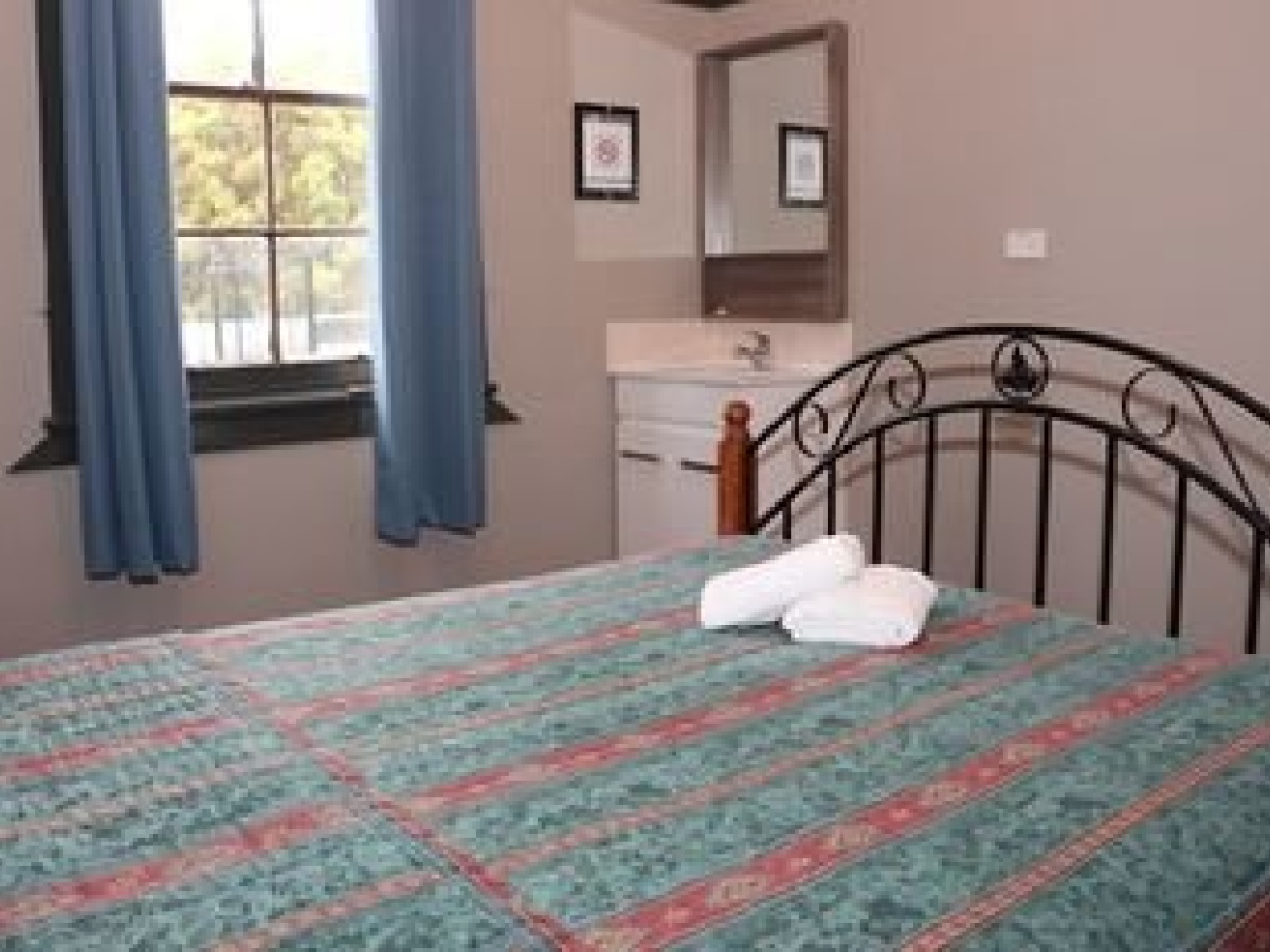 Bayview Hotel – Batemans Bay photo