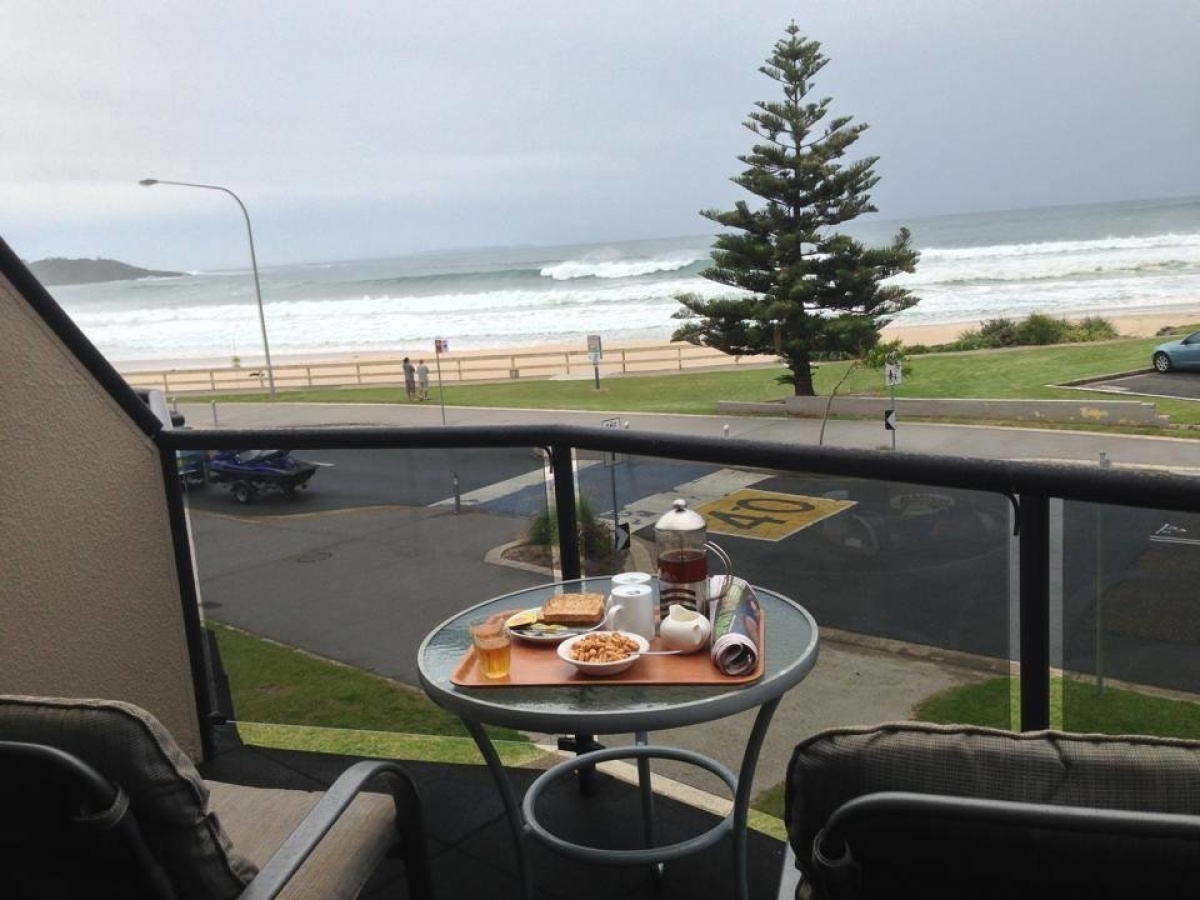 Beach House Mollymook photo