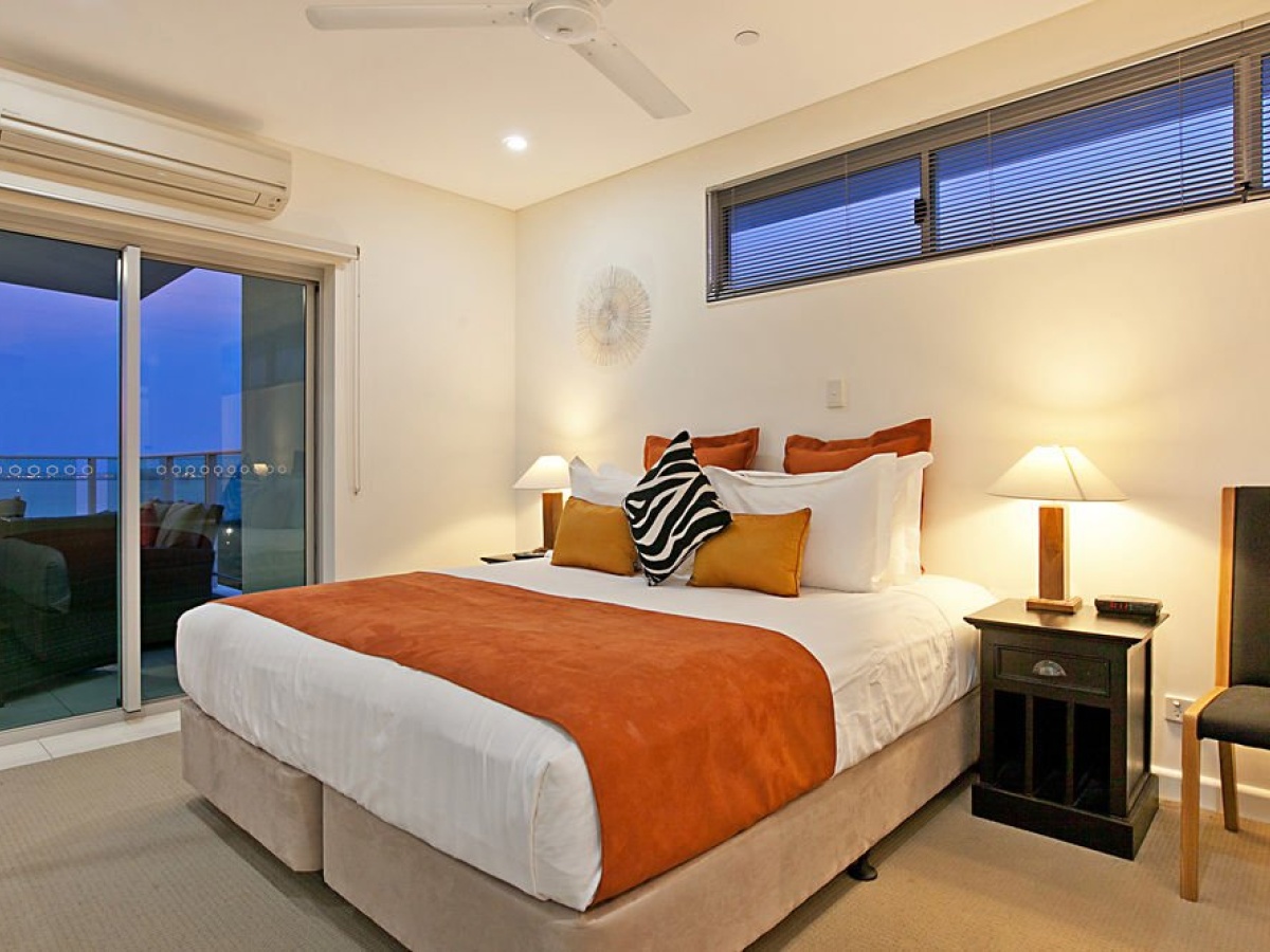 Beachlife Holiday Apartments photo