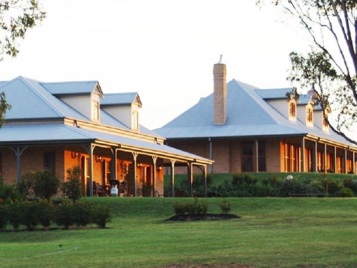 Berenbell Vineyard Retreat photo