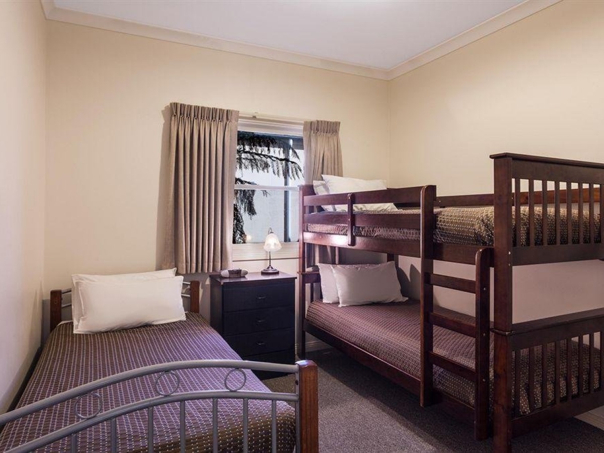 Best Western Olde Maritime Motor Inn photo