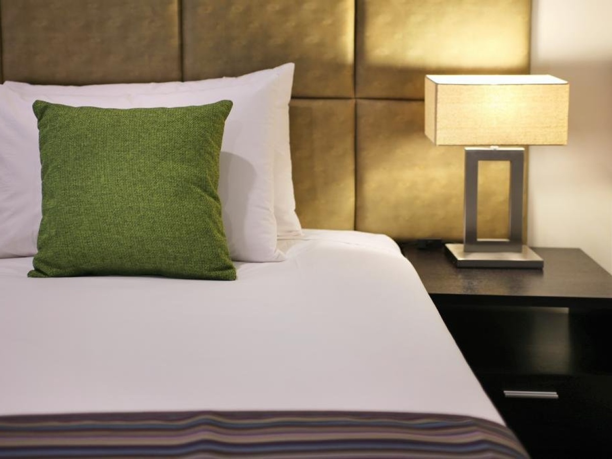 Best Western Plus Bolton on the Park photo