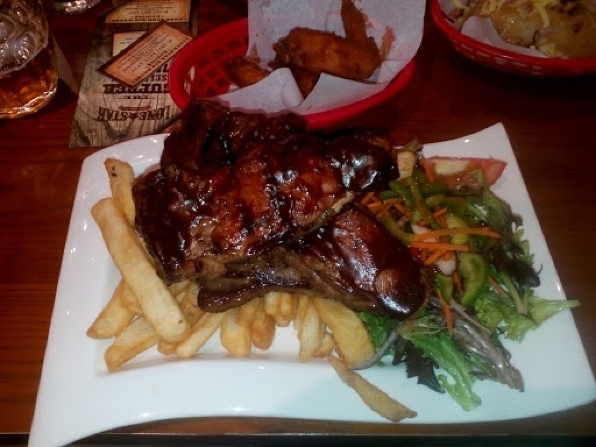 Blacktown Inn photo