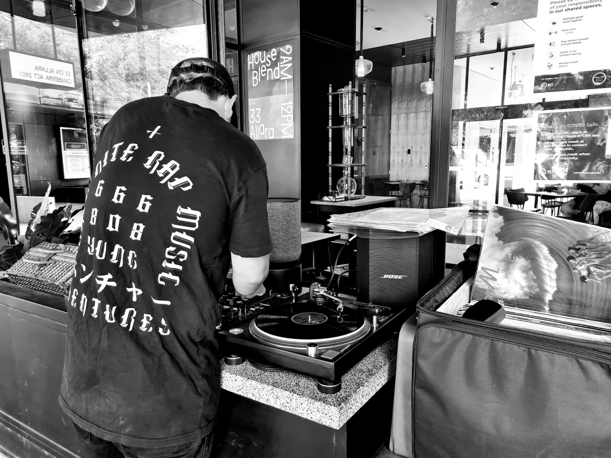 Brew and Brew Espresso Bar photo