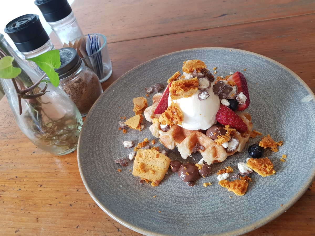 Brown Dog Cafe photo