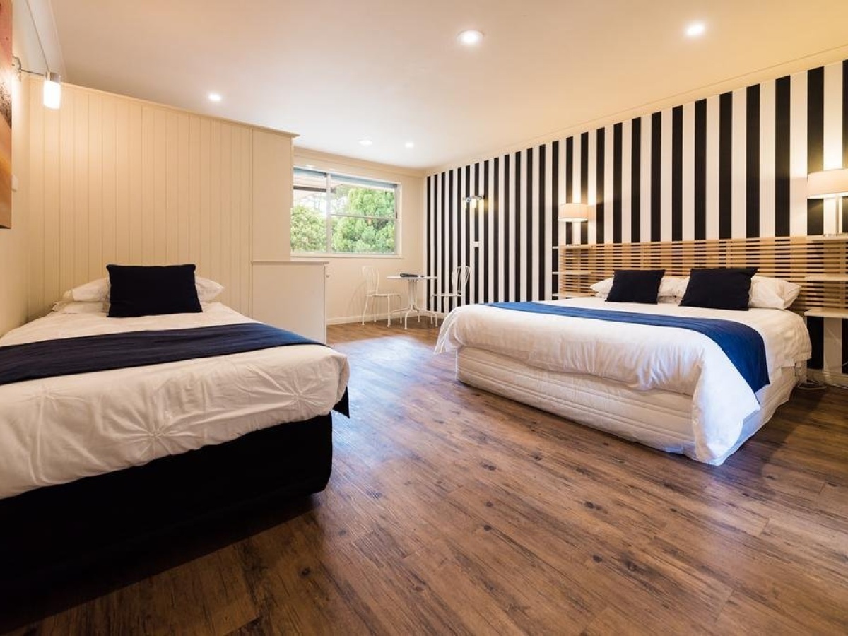 Bundanoon Country Inn Motel photo