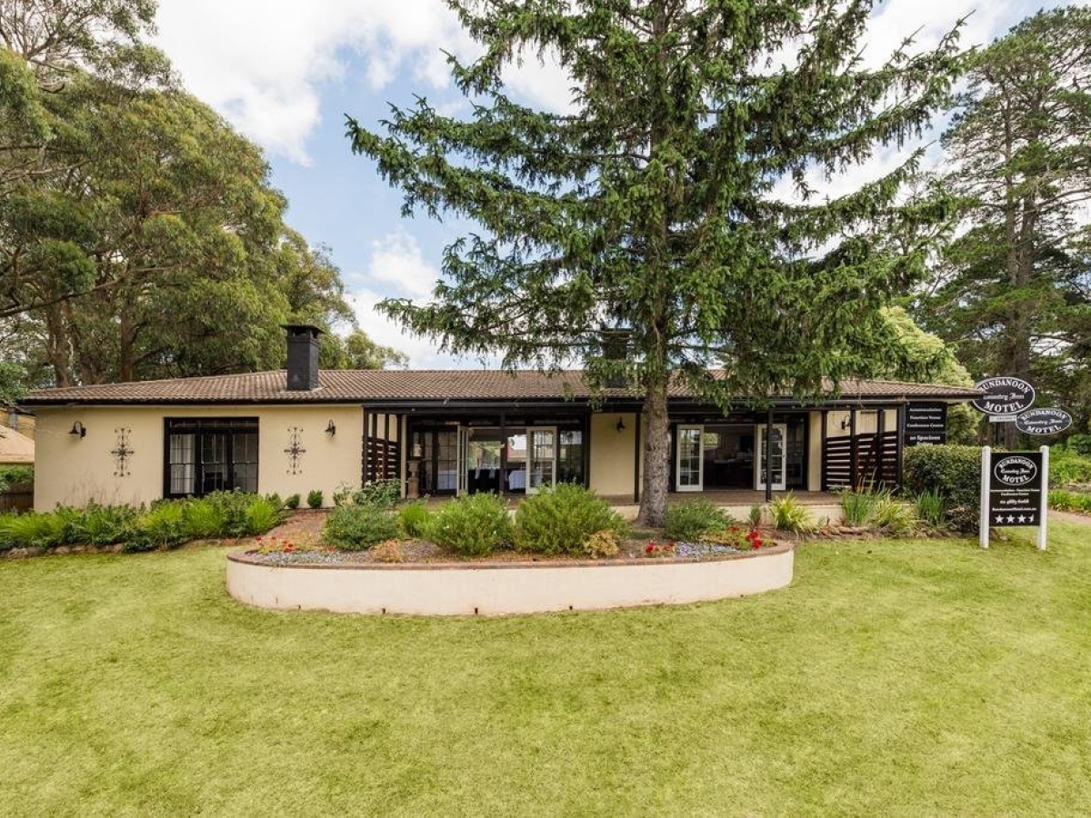 Bundanoon Country Inn Motel photo