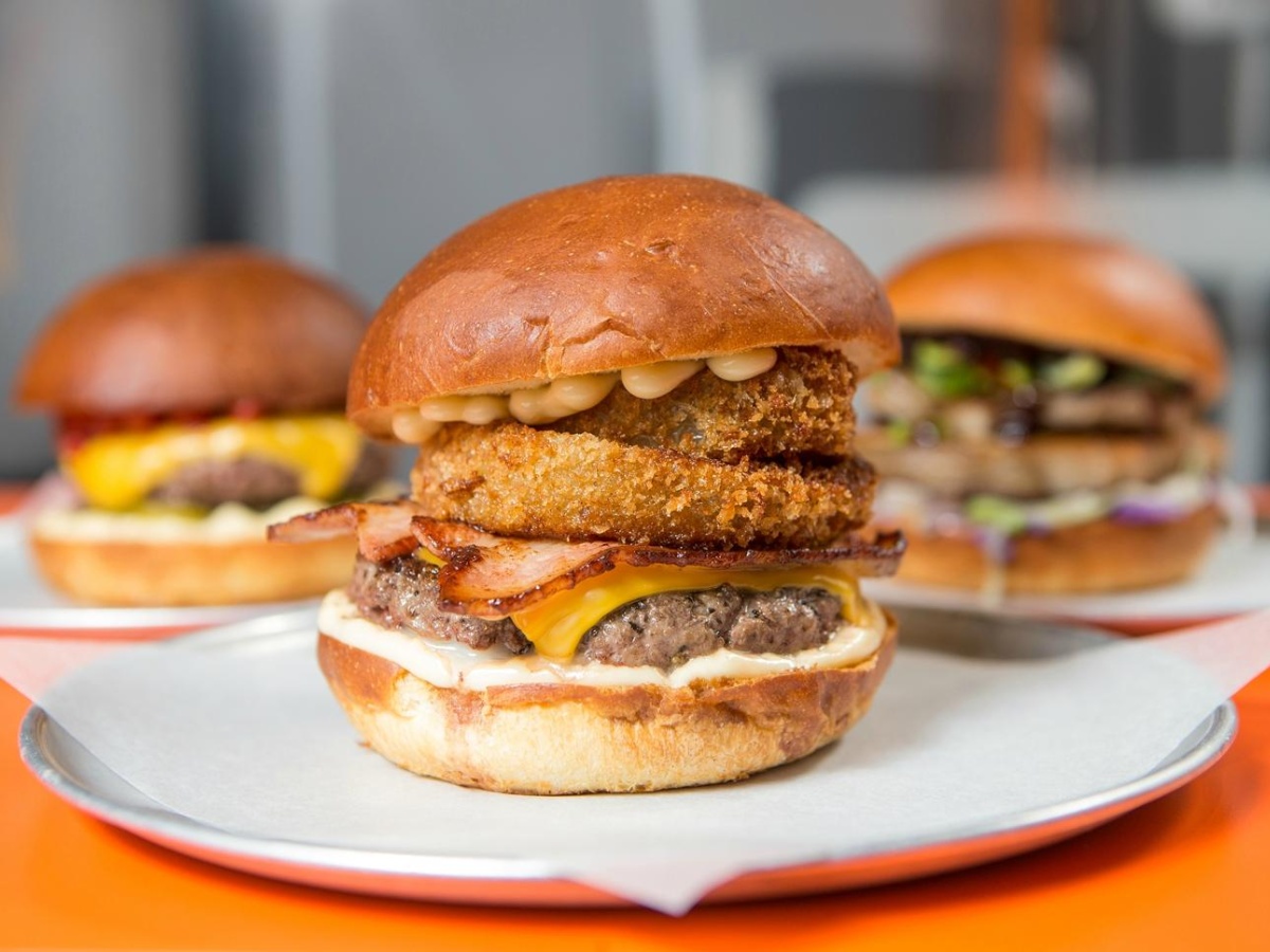 Burger Liquor photo