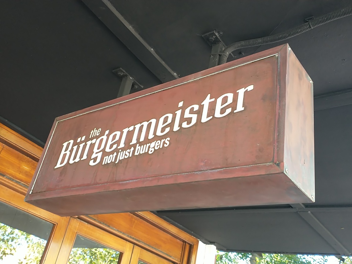 Burgermeister photo