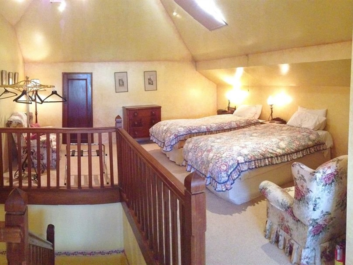 Buxton Manor photo