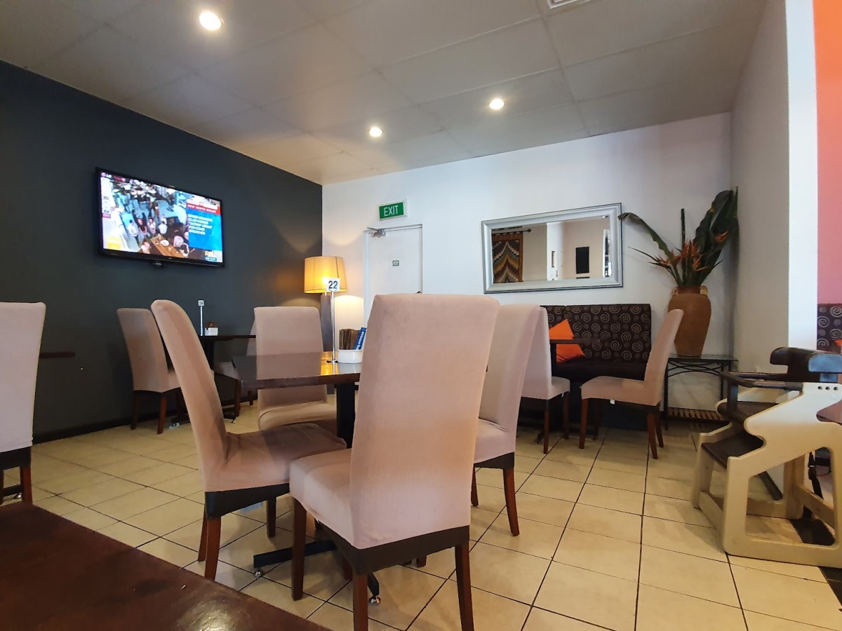 Cafe Tara photo