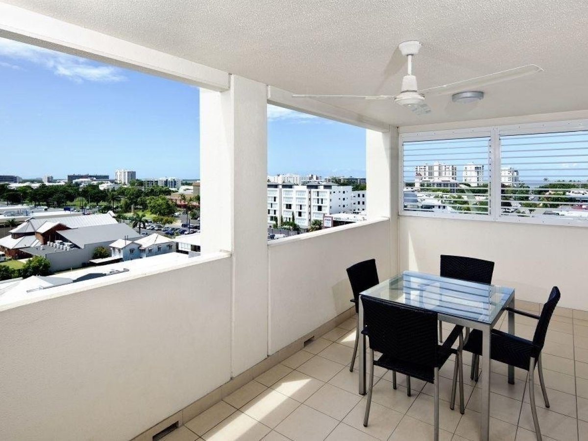 Cairns Central Plaza Apartment Hotel photo