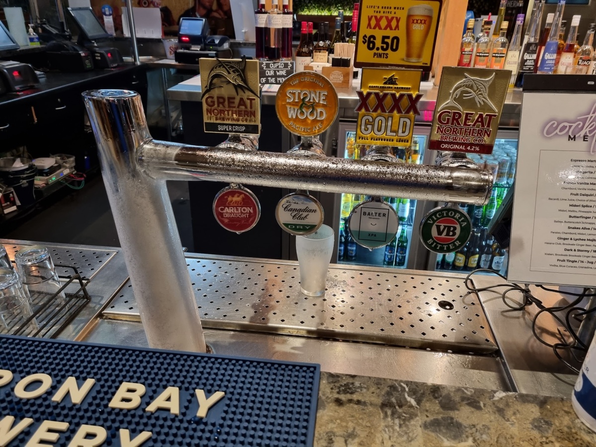 Caloundra Hotel photo