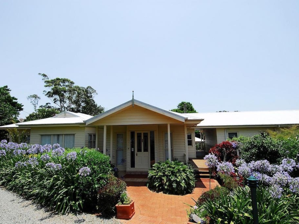 Camelot Boutique Accommodation photo