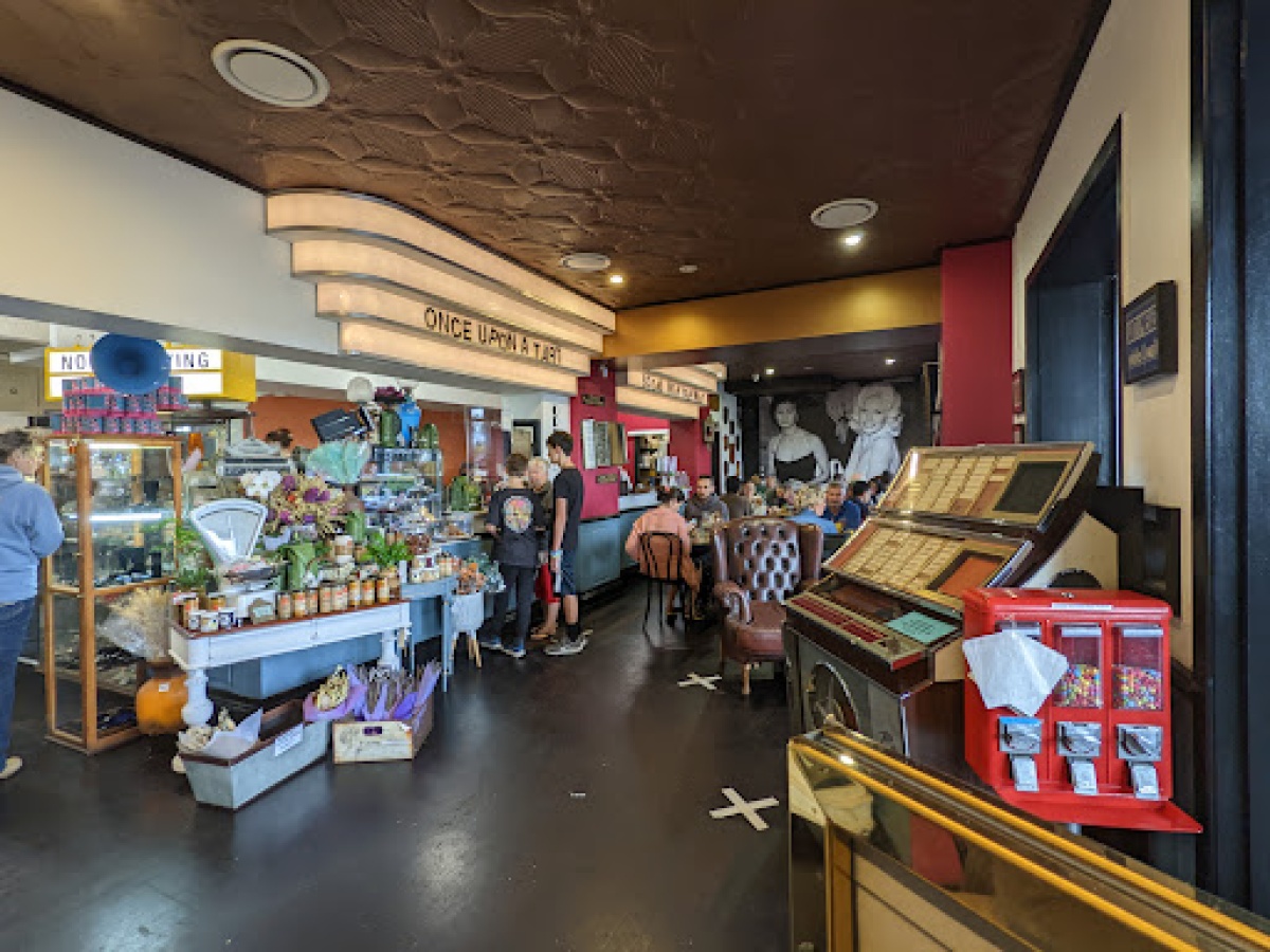 Camp Hill Antique Centre and Tart Cafe photo