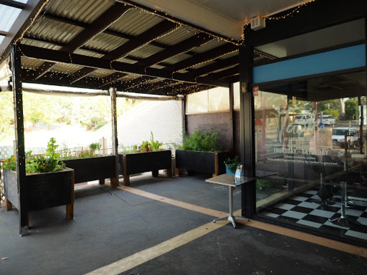 Canberra Gourmet Wanniassa Old Location photo