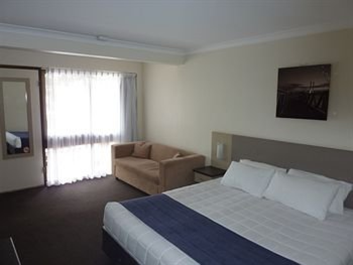 Caravilla Motor Inn photo