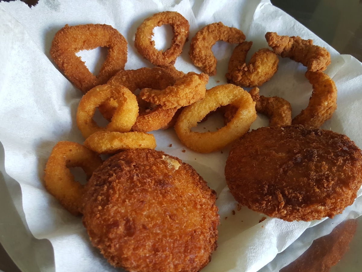 Caught ‘n Cooked Fish & Chips Broadbeach photo