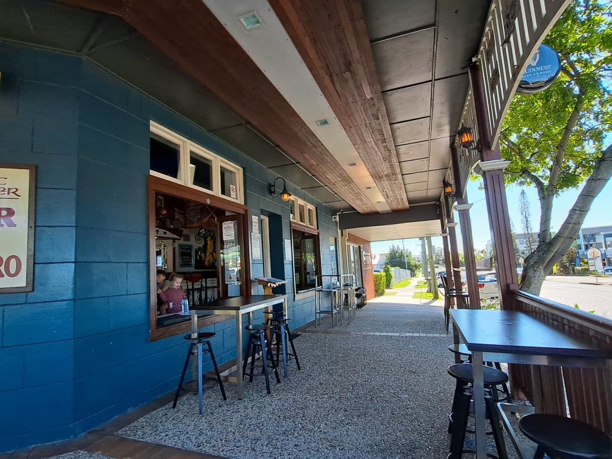 Celtic Corner Bar & Bistro photo