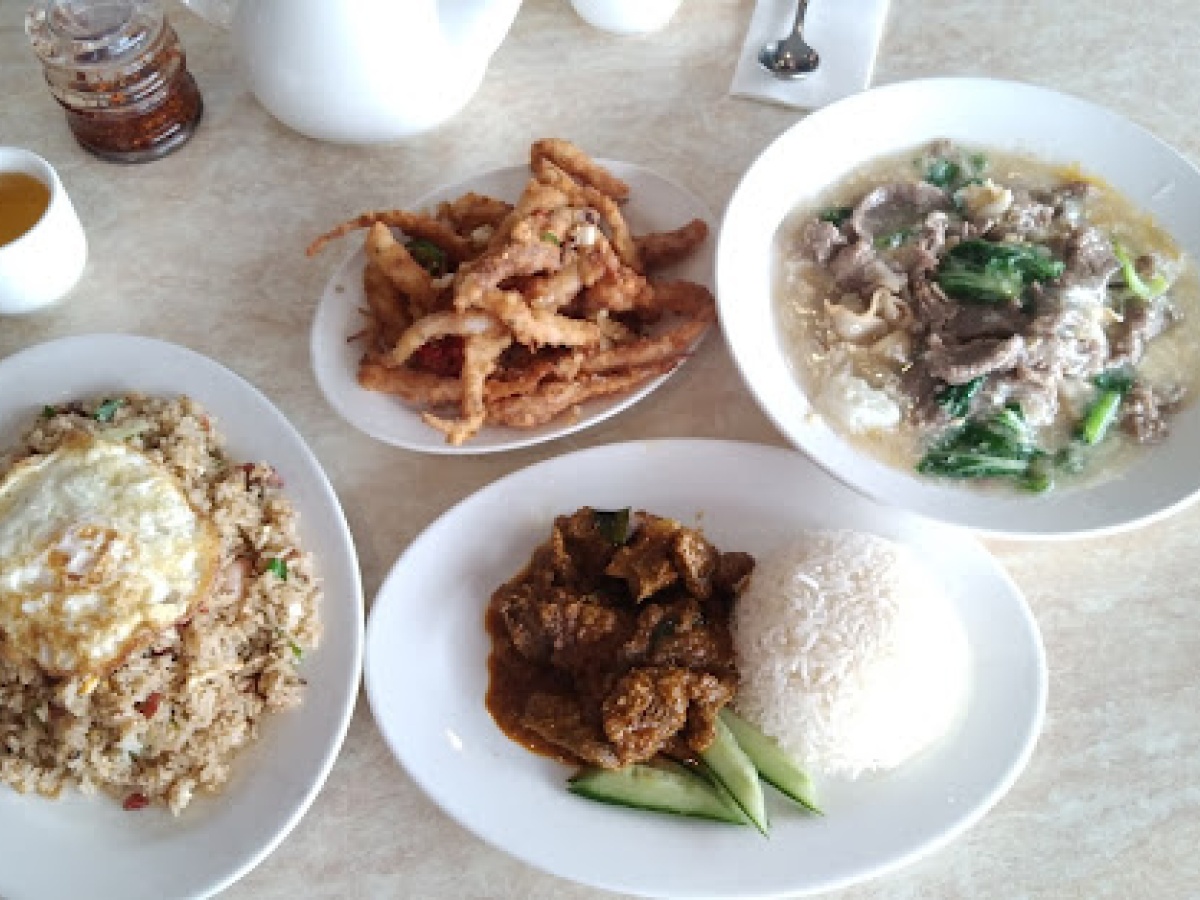 Chin’s Noodle House photo