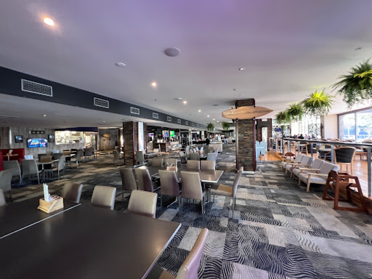 Club Burleigh photo