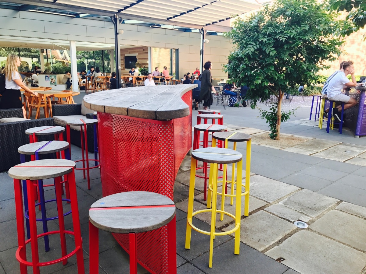 Courtyard Restaurant & Bar photo
