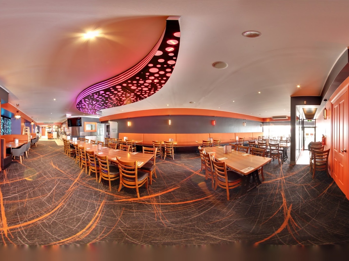 Crave Restaurant photo