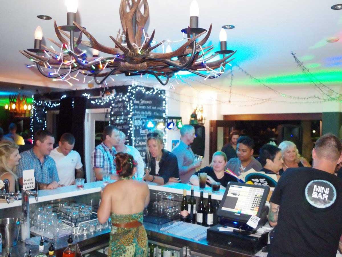 Mini Bar
