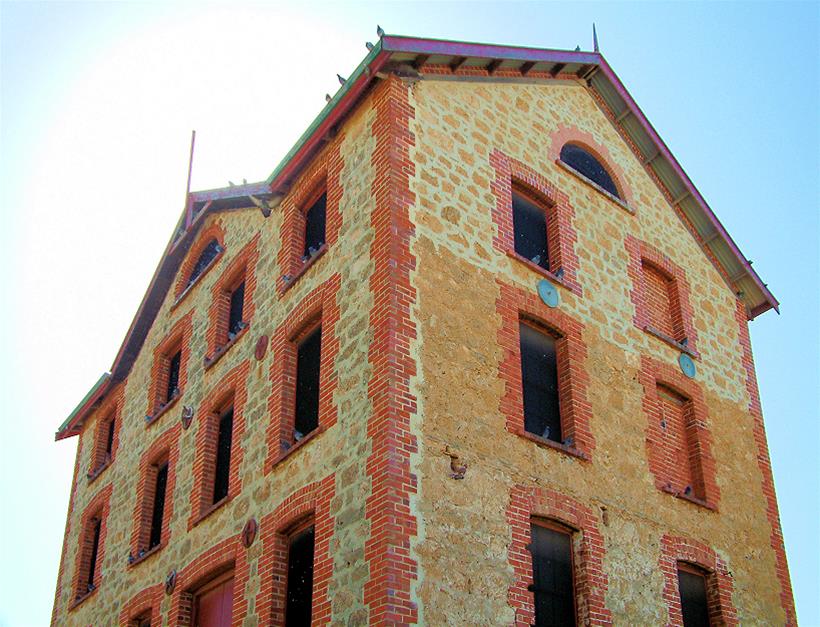 Royal Steam Roller Flour Mill