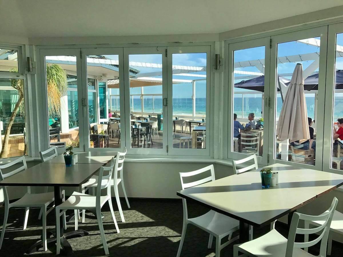 Backbeach Café And Restaurant