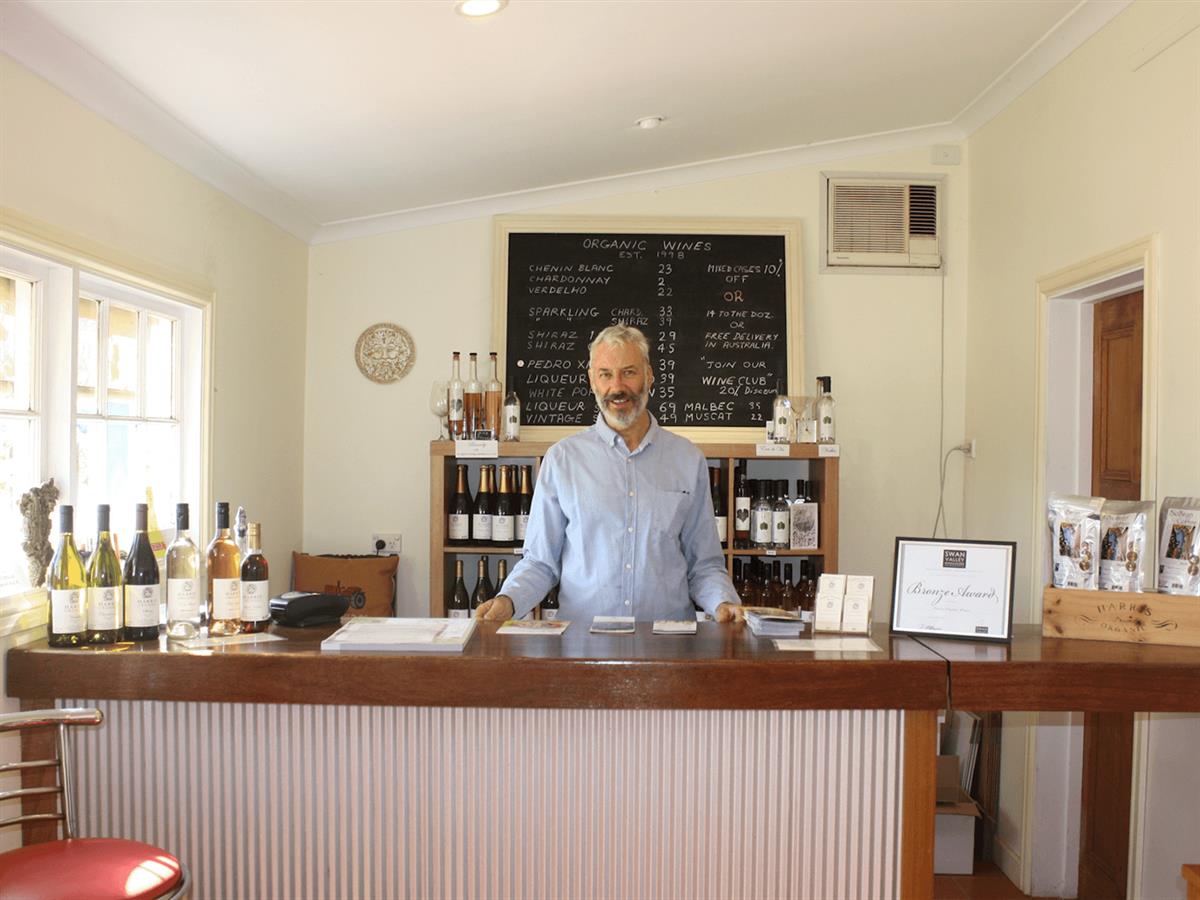 Harris Organic Wine and Spirits