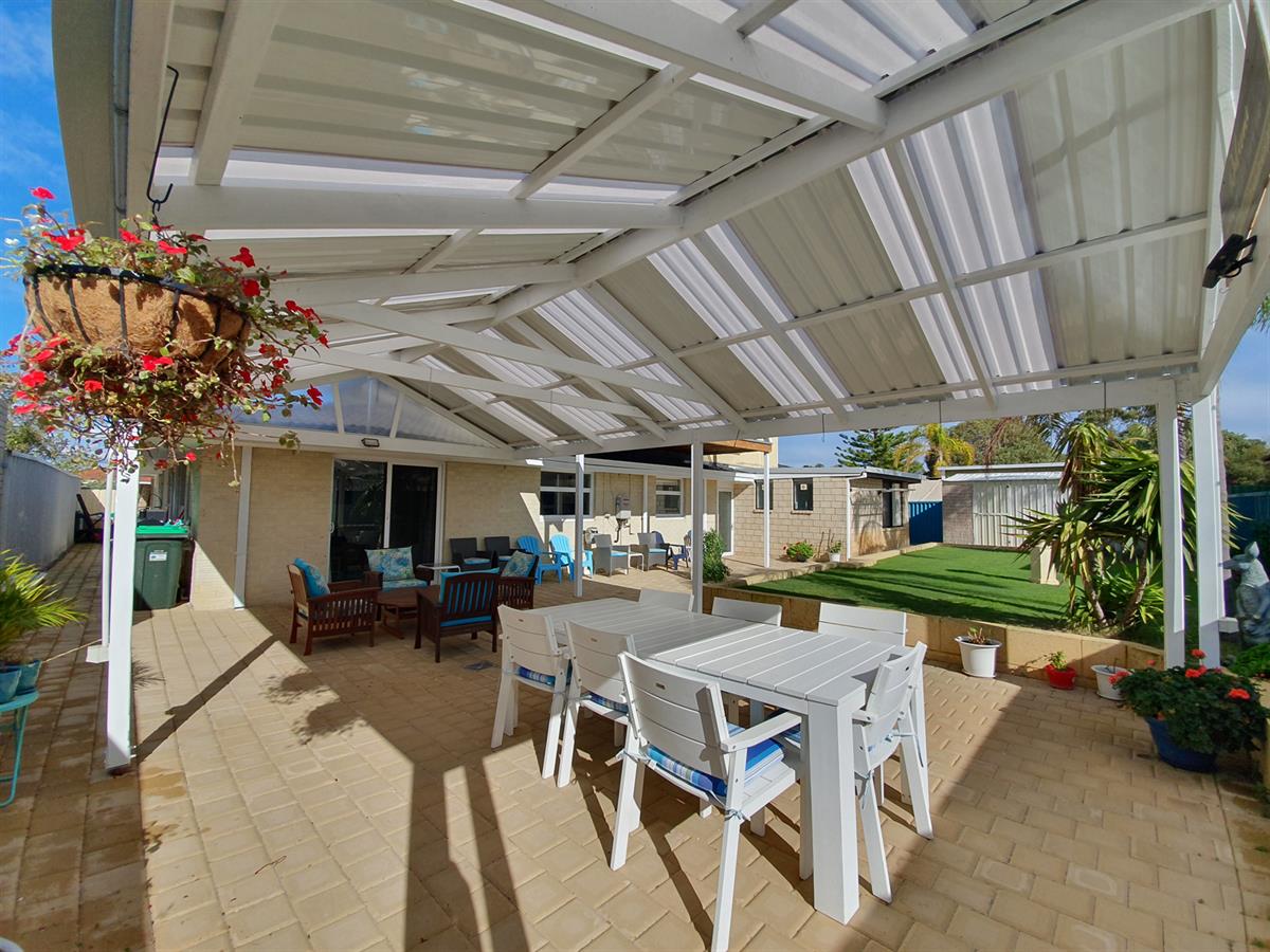 Palm Beach Guest House, Rockingham.