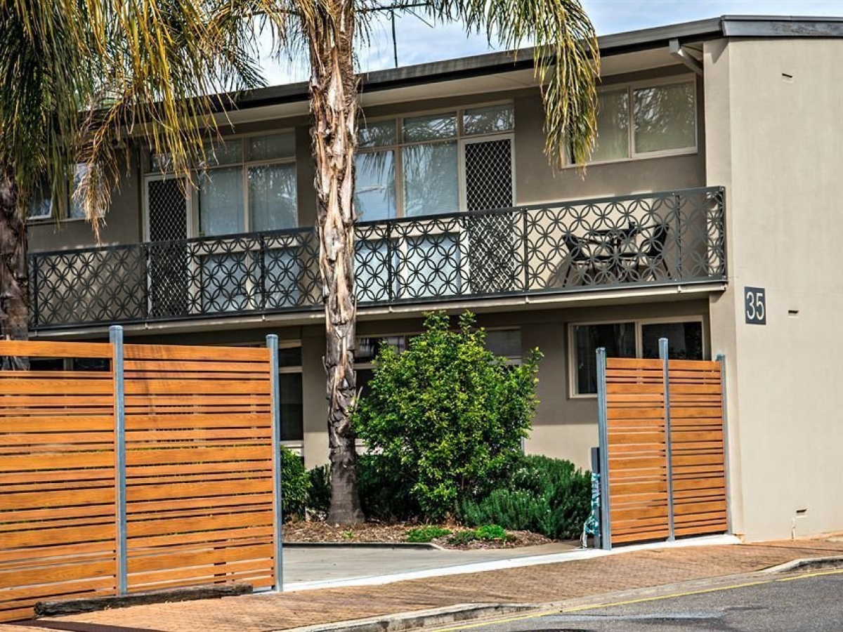 Adelaide DressCircle Apartments – Sussex St