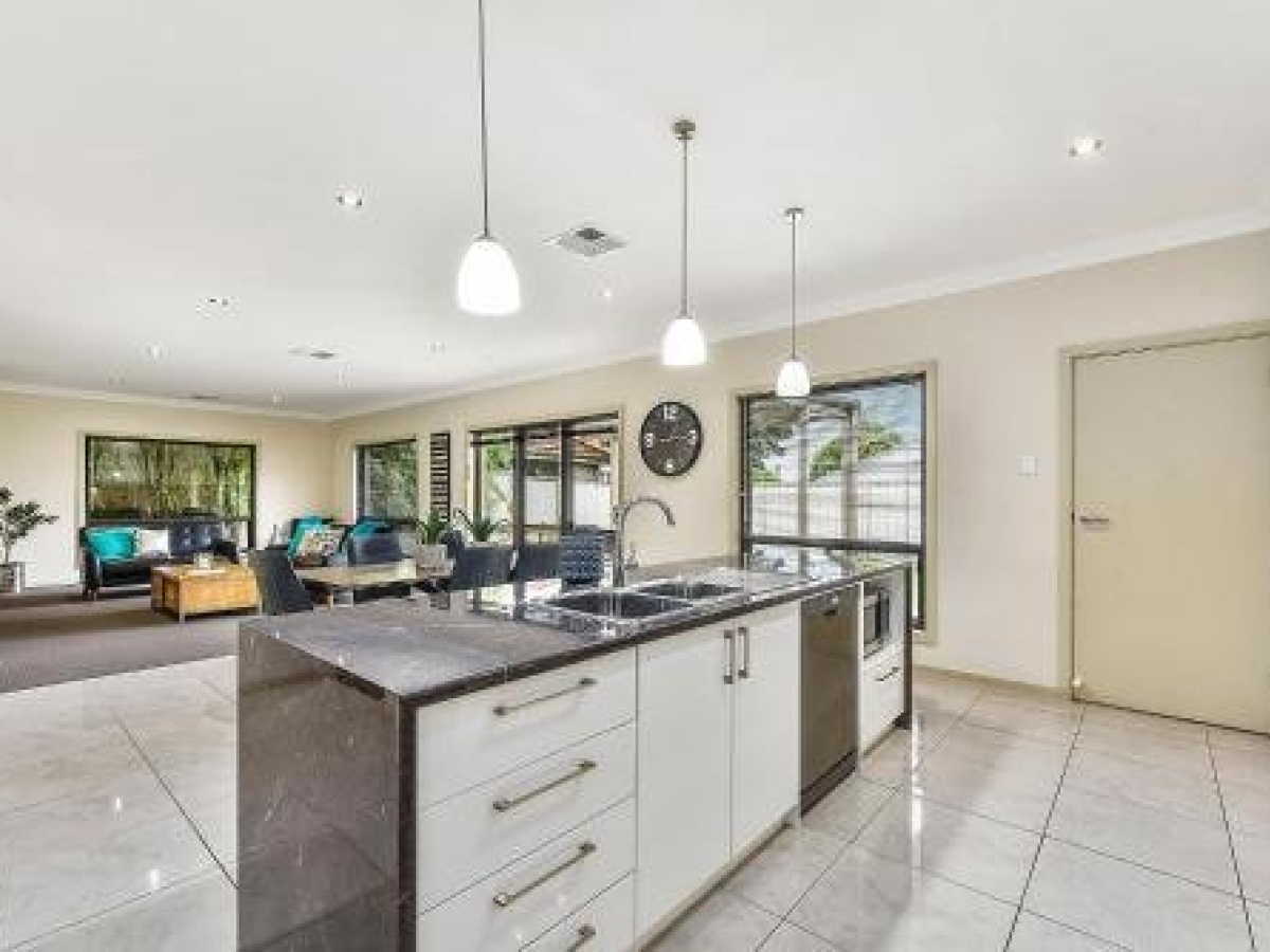 Accommodation On Lansell 1 being Unit 1 of 6 Lansell Street
