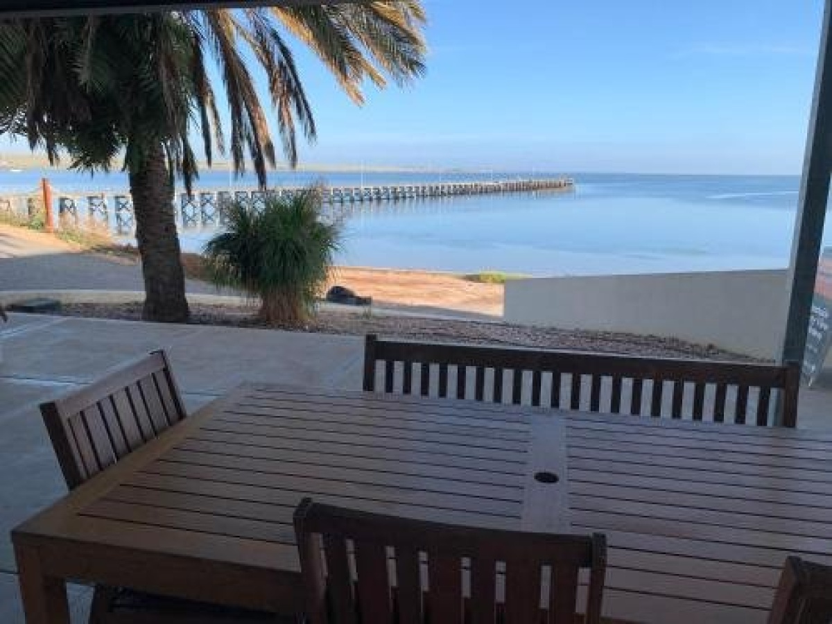 Streaky Bay Beachside & Jetty View – Apt 6