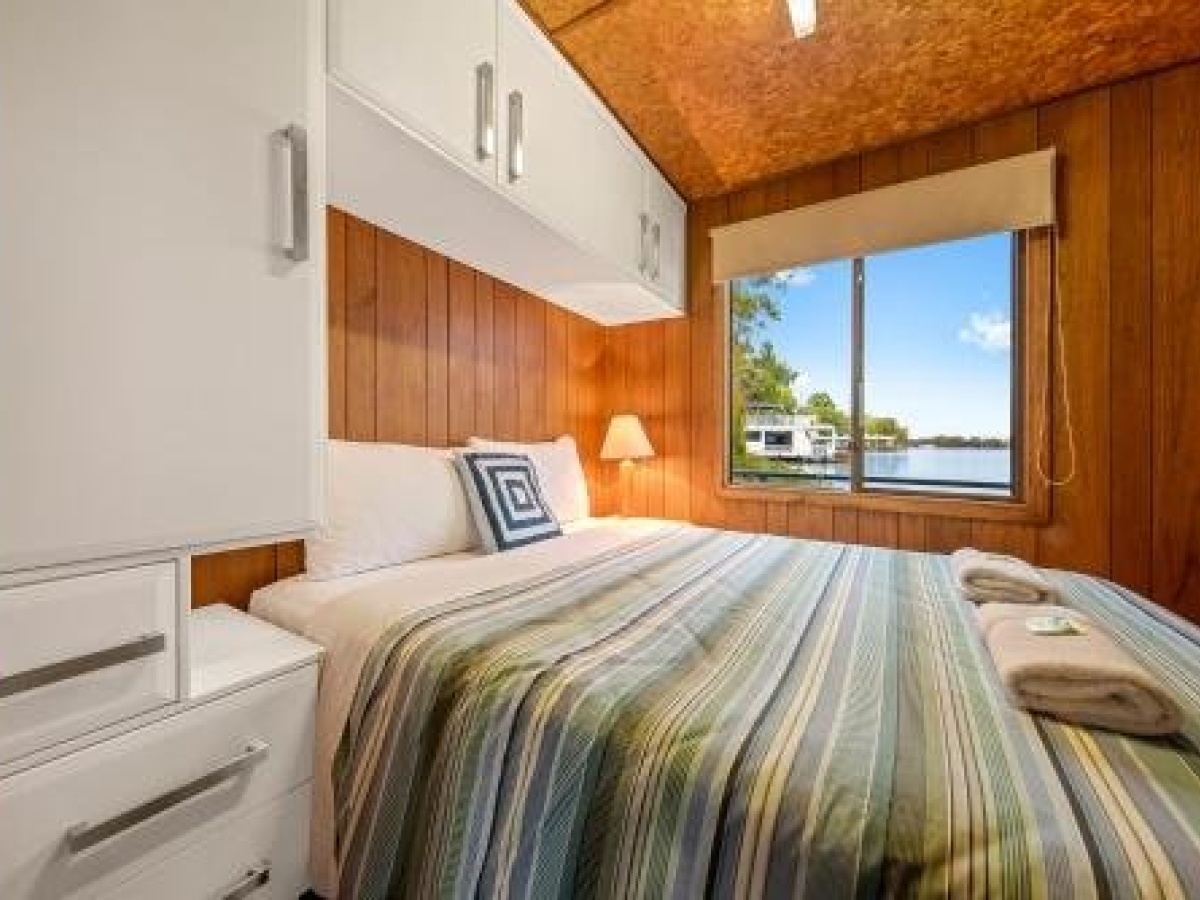 Renmark River Villas and Boats & Bedzzz, Renmark