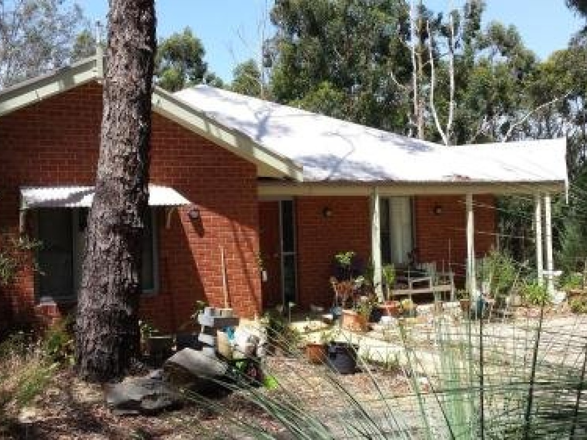 Stringybark Hills Retreat, Heathfield