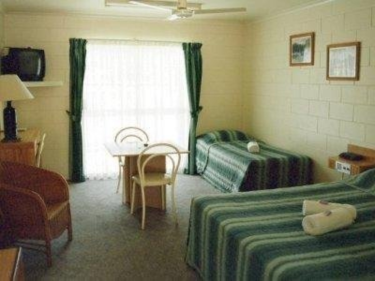 The Park Motel, Charters Towers City