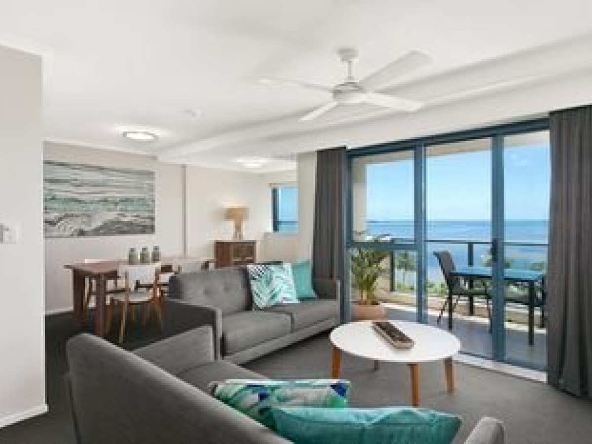 Cairns Ocean View Apartment