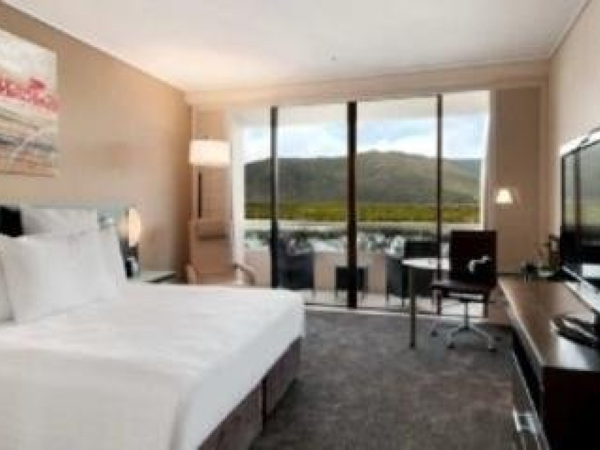 Hillview Motel