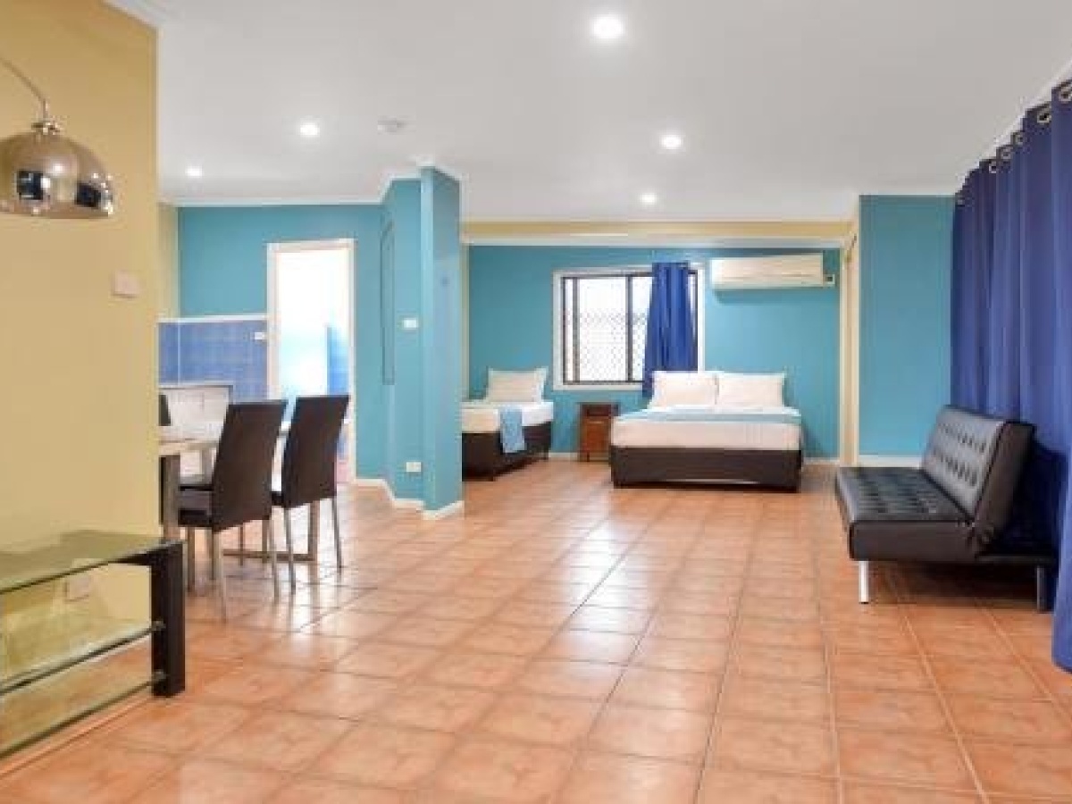 Adobe Motel